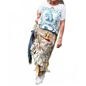 NEW JADED GYPSY moon dance tee in postage paid